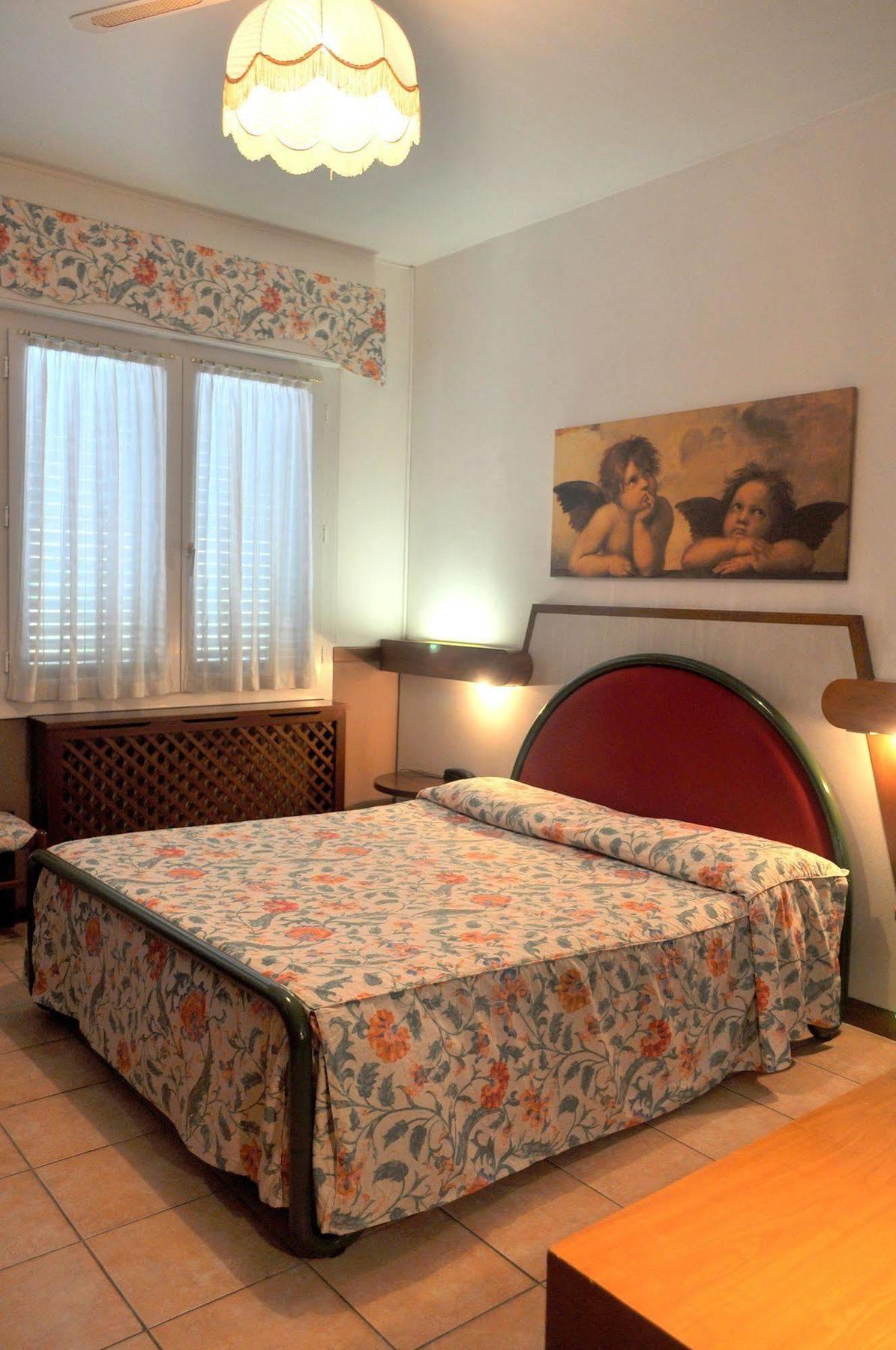 Hotel Roma Marghera Exterior photo