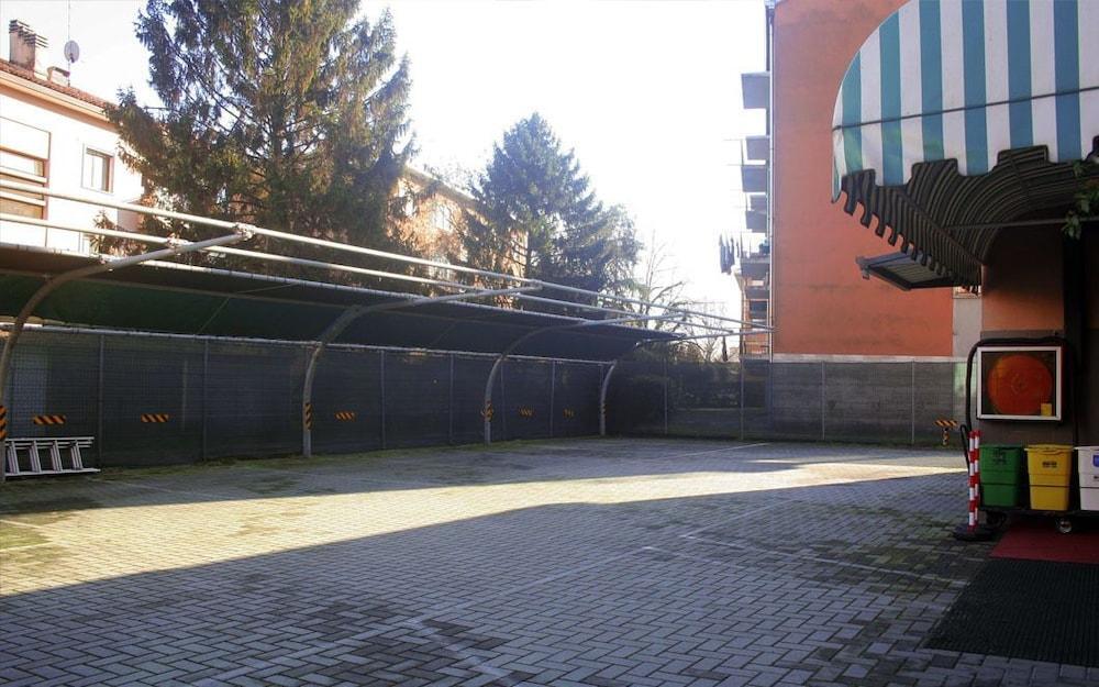Hotel Roma Marghera Exterior photo